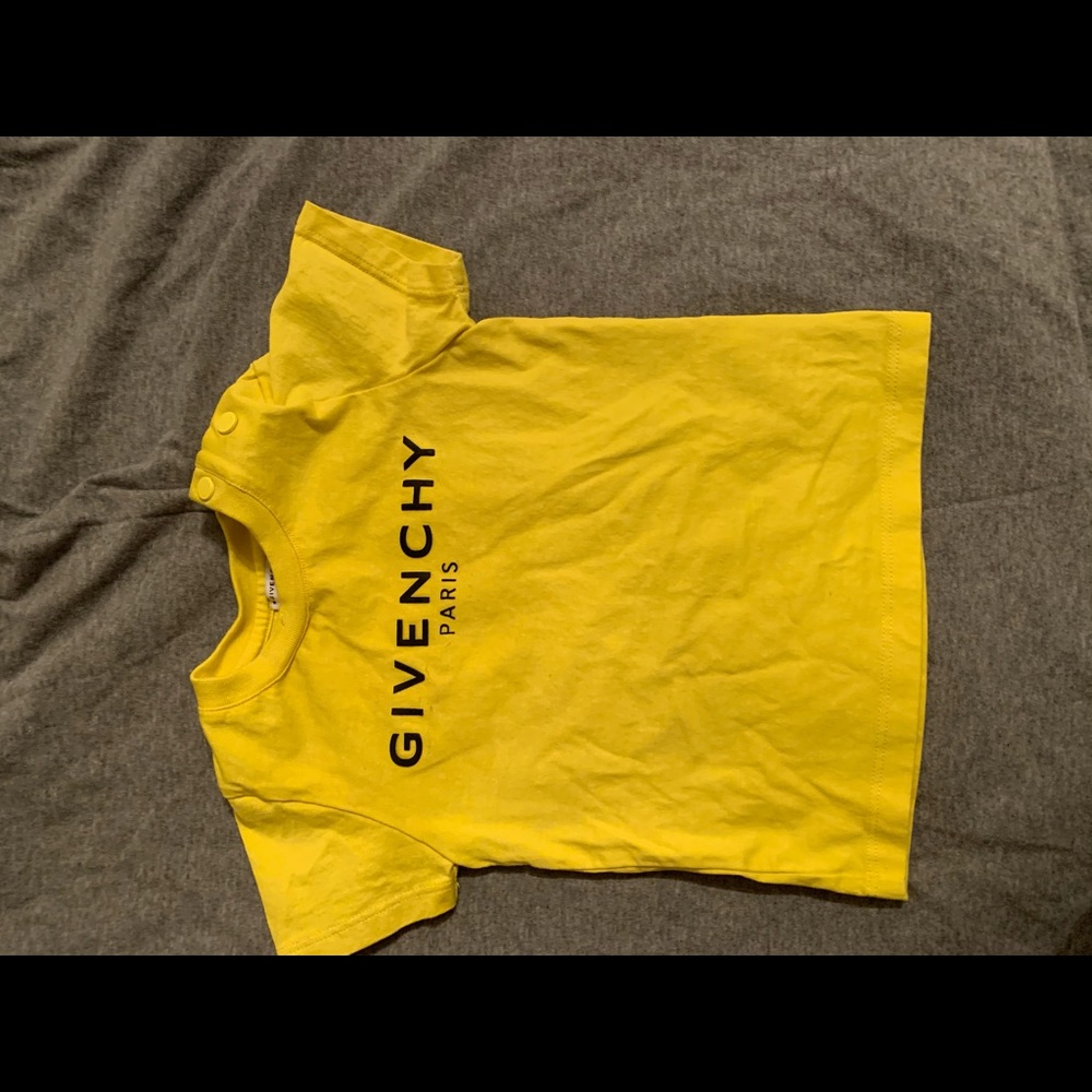 Baby givenchy shirt